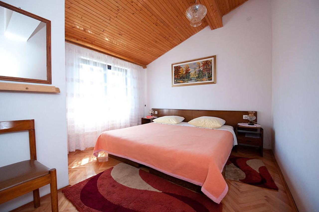 Apartments Nina โรวีน ภายนอก รูปภาพ